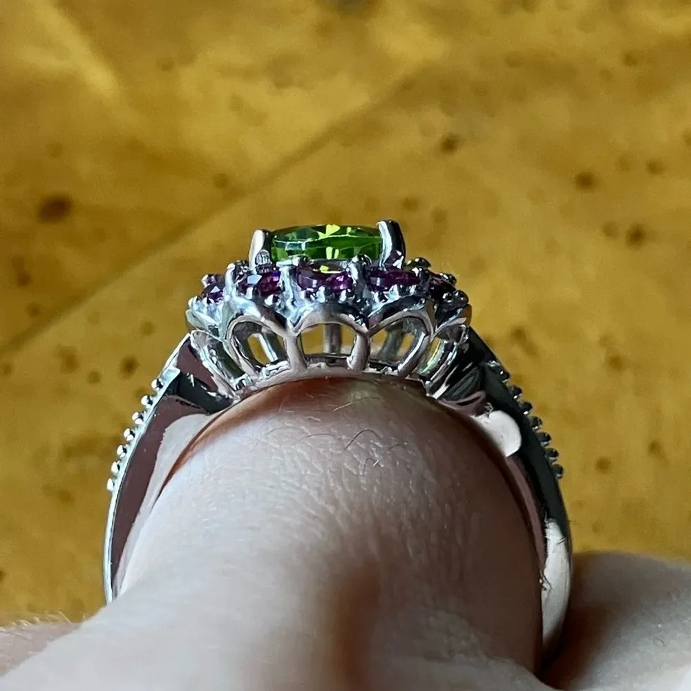 Natural Peridot Garnet Sterling Silver Ring Size 7